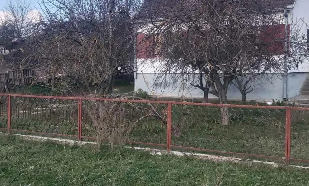 Na prodaju kuća u Pocerskom Metkoviću površine 73m2