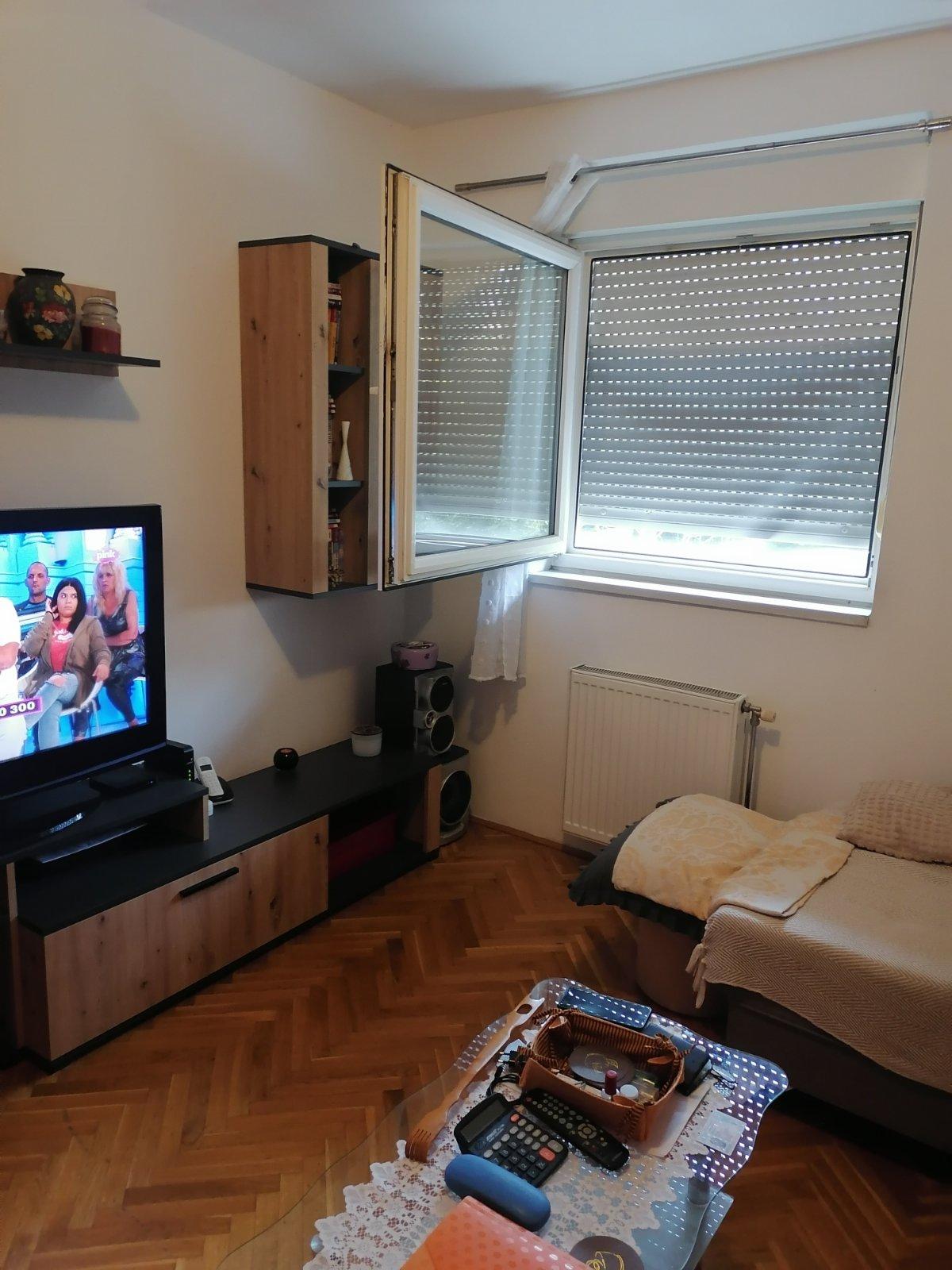 IMG 033eccb121abb646f59c6f01403d2f41 V