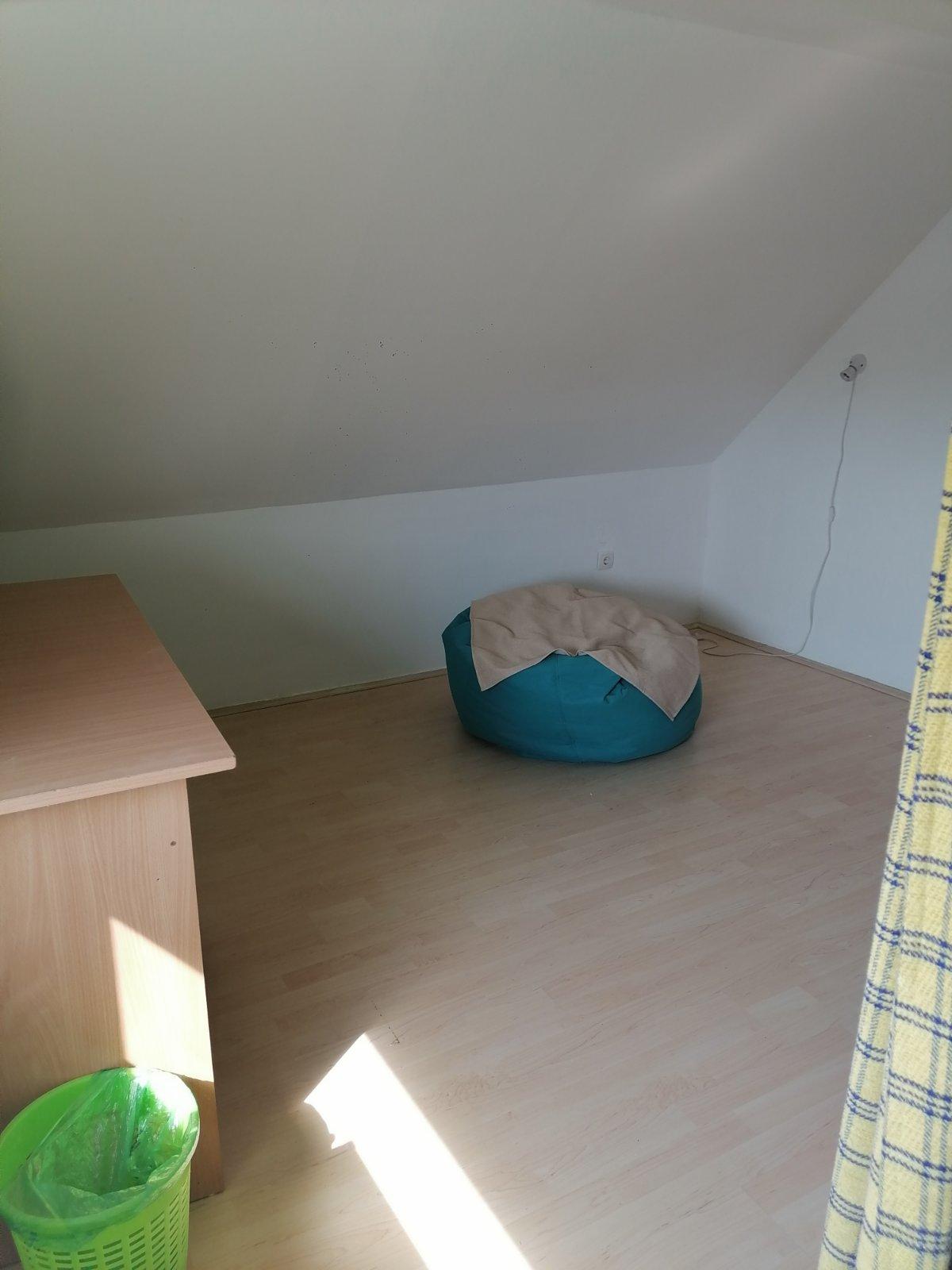 IMG f987d96f1f4c8f04f4f57f33882a151c V