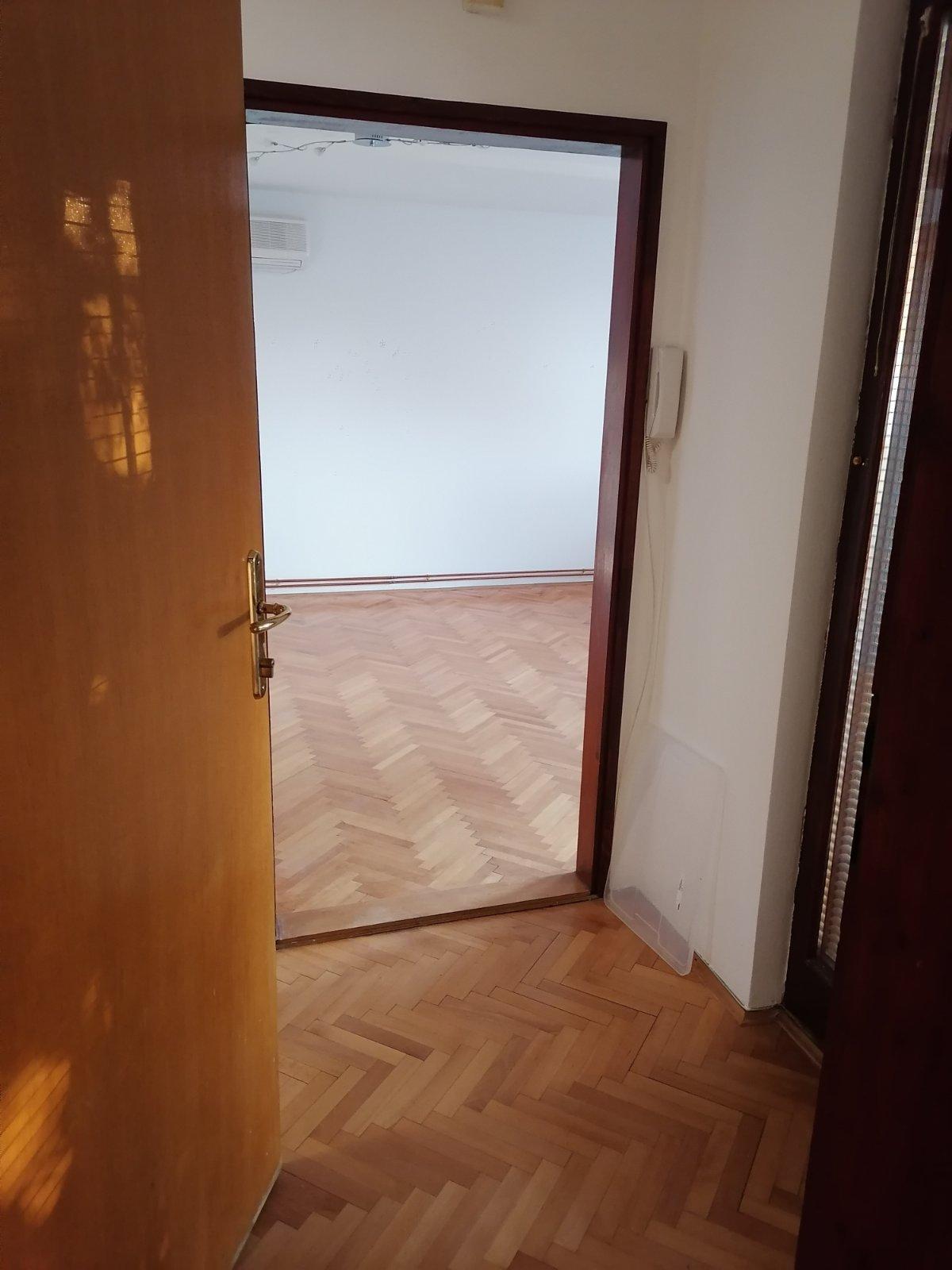 IMG 4ccb399c4f9eab7e64da974f7f8629d3 V