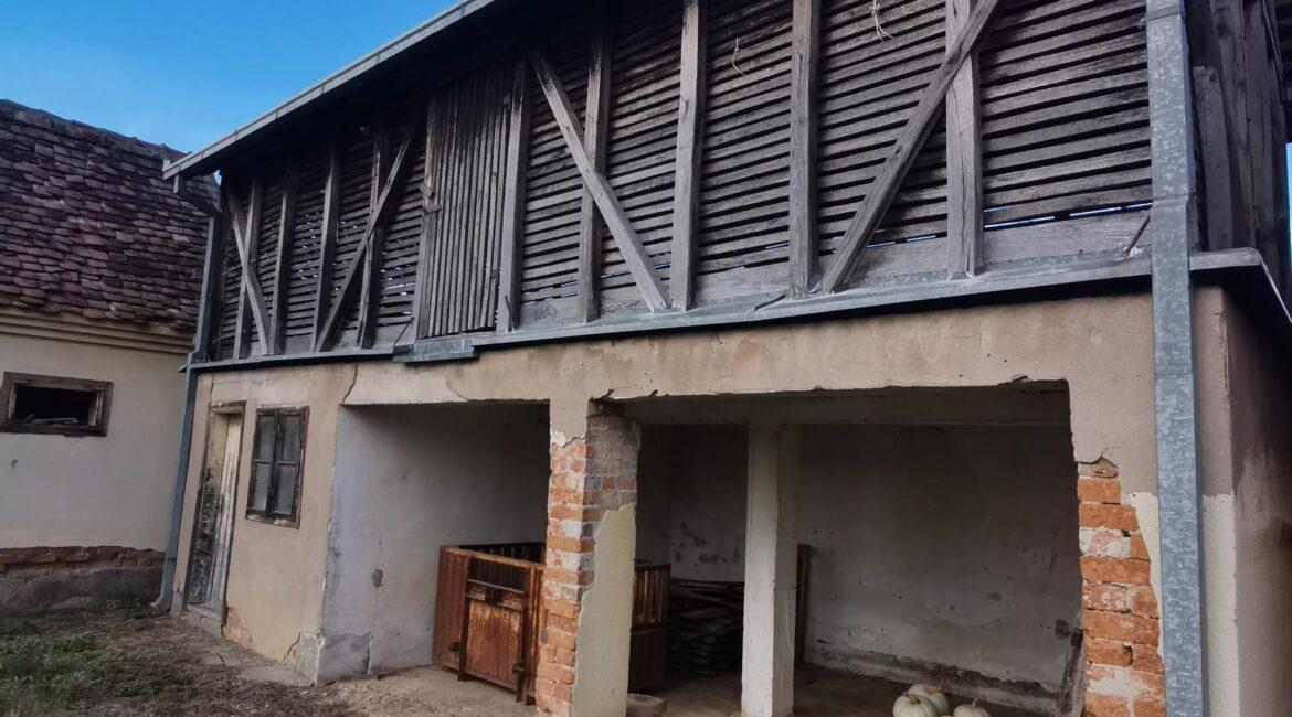 Seosko domaćinstvo na 46 ari+pašnjak od 55 ari – Crna Bara, Bogatić