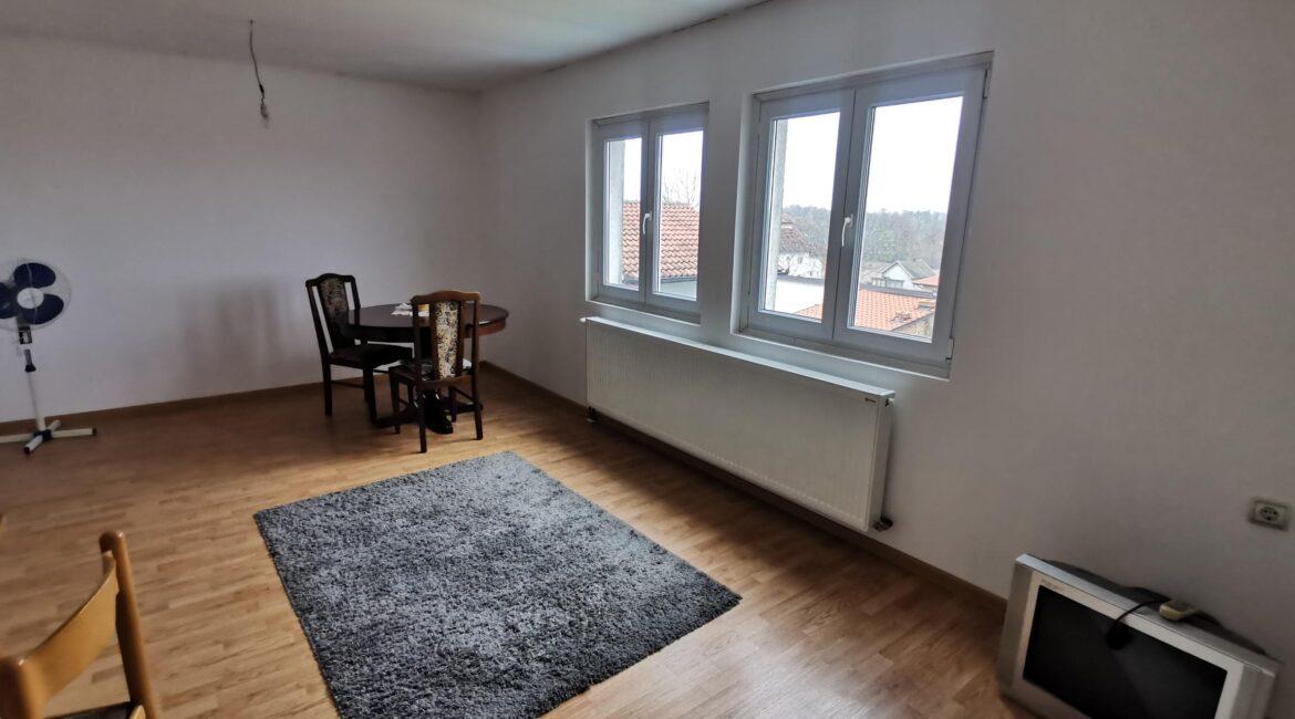 NA PRODAJU spratna kuća od 150m2 u centru Vladimiraca