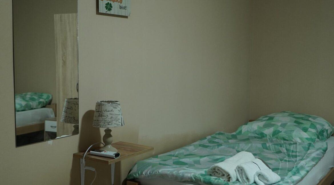Sobe za smeštaj radnika i organizovane grupe u Majuru kod Šapca