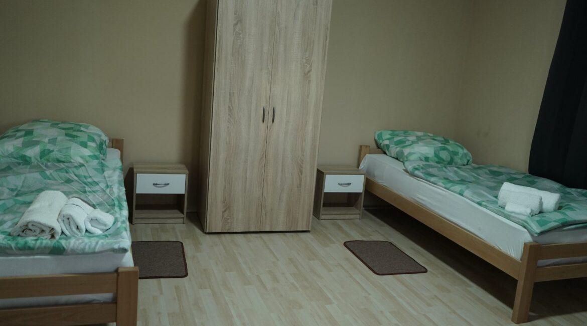 Sobe za smeštaj radnika i organizovane grupe u Majuru kod Šapca
