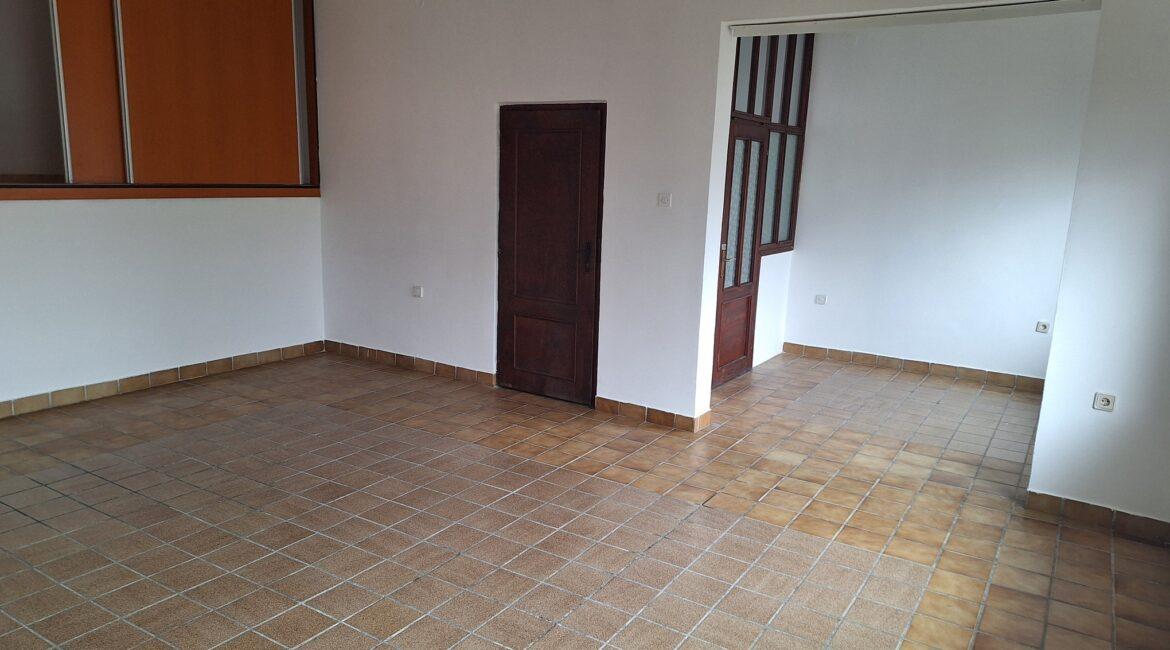 Poslovno-stambeni prostor ukupne površine od 315m2 u ulici Vojvode Mišića u Šapcu