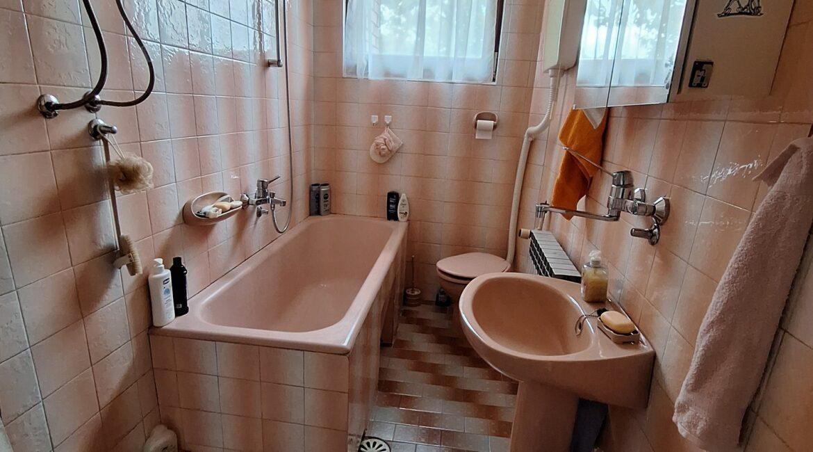 Poslovno-stambeni prostor ukupne površine od 315m2 u ulici Vojvode Mišića u Šapcu