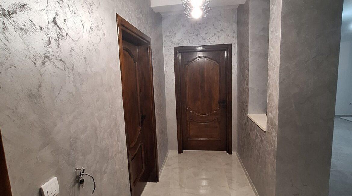 Na prodaju lux dvosoban stan površine 78m2- Loznica, centar