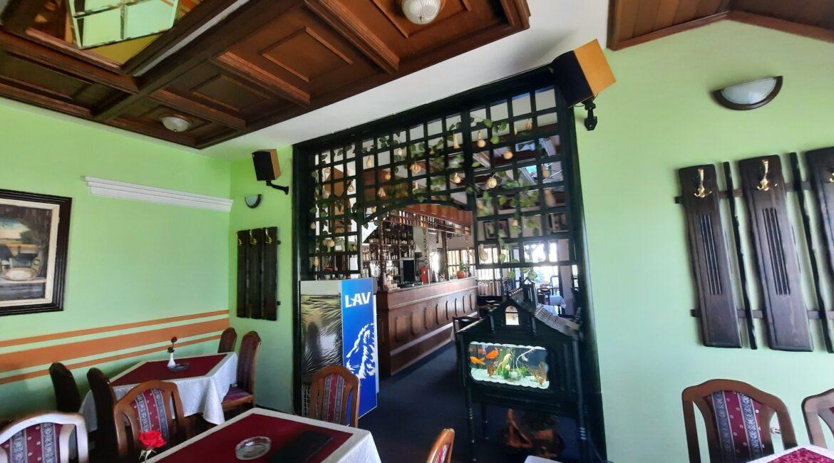 Poslovno-stambeni objekat površine od 226m2 u Slepčeviću-Restoran „Mačva“
