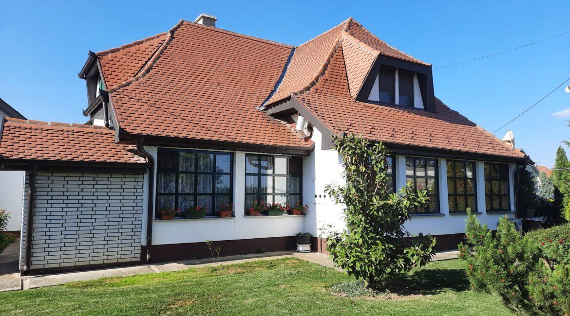 Poslovno-stambeni objekat površine od 226m2 u Slepčeviću-Restoran „Mačva“