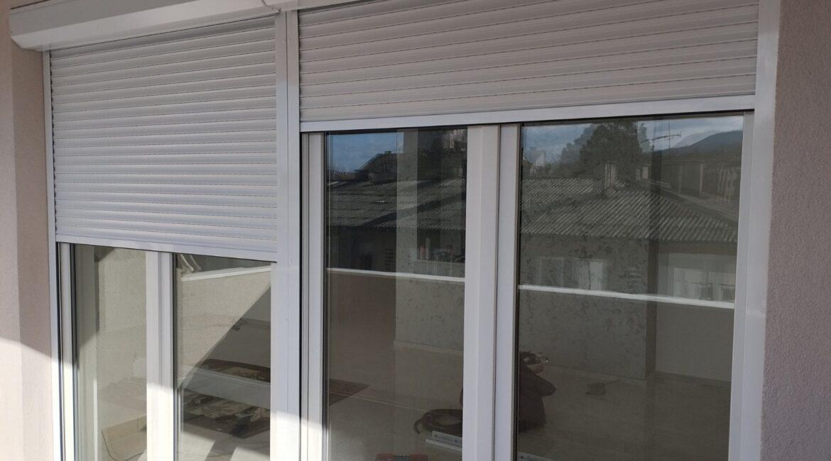 Na prodaju lux dvosoban stan površine 78m2- Loznica, centar