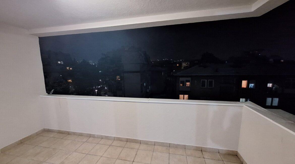 Na prodaju lux dvosoban stan površine 78m2- Loznica, centar