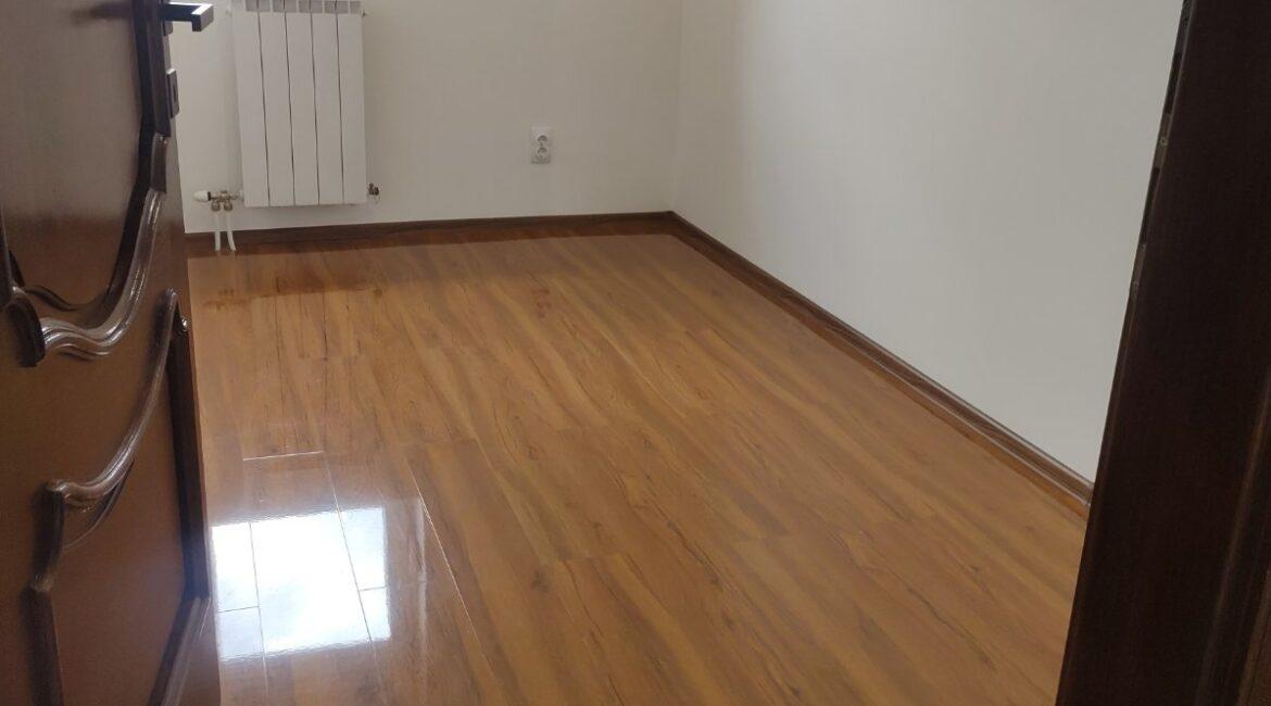 Na prodaju lux dvosoban stan površine 78m2- Loznica, centar
