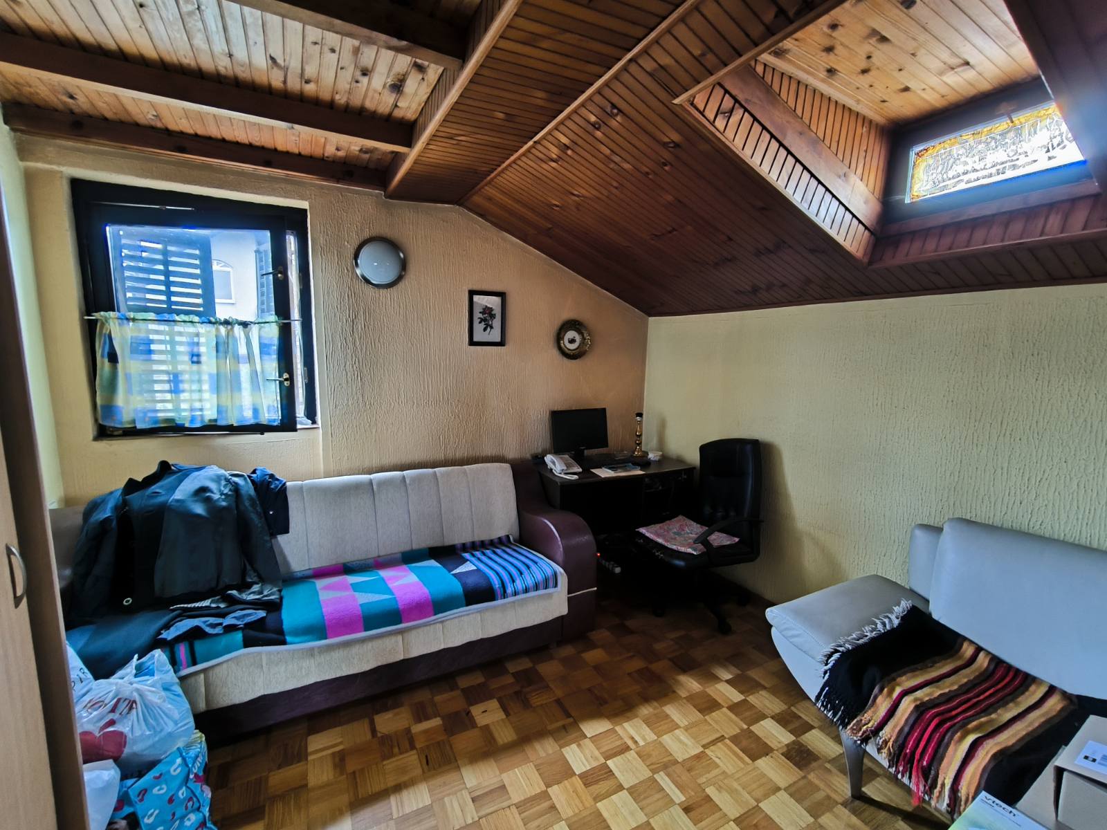 IMG 3c24b39364952e3a4e48a9d7f4586d68 V