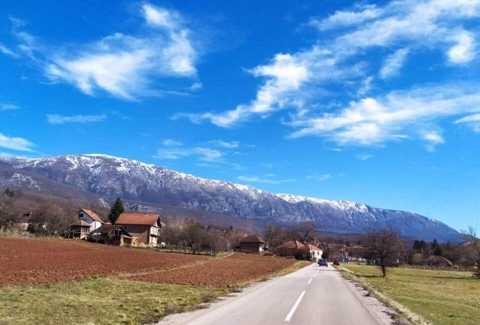 Ekskluzivna ponuda!Parcele ukupne površine od 10.312m2 u netaknutoj prirodi na Suvoj planini