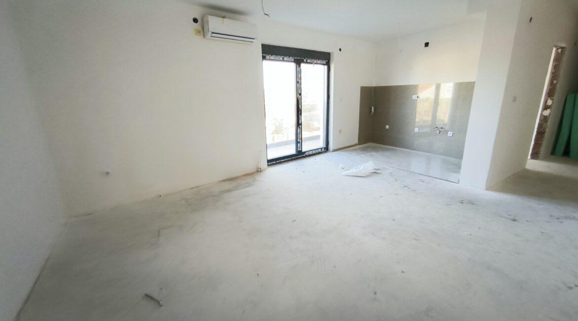 NOVOGRADNJA – Dvosoban stan površine 60m2+ parking mesto -Sremska Mitrovica