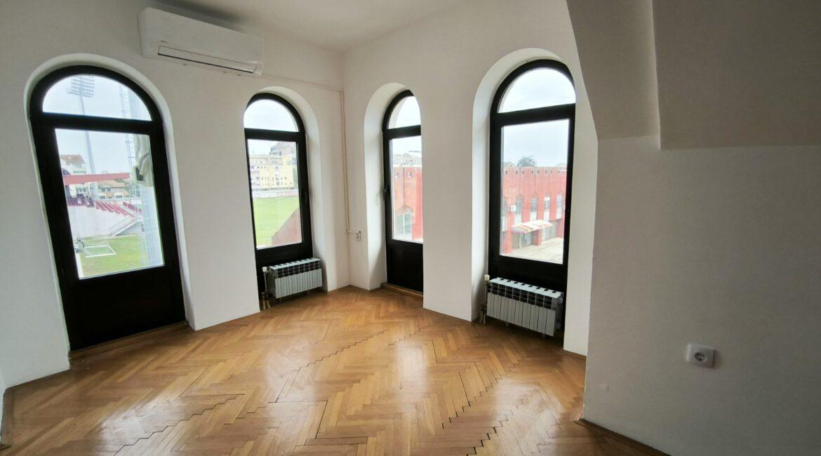 Izdaju se u zakup 4 stambene jedinice od po 50m2 za smeštaj radnika-Šabac