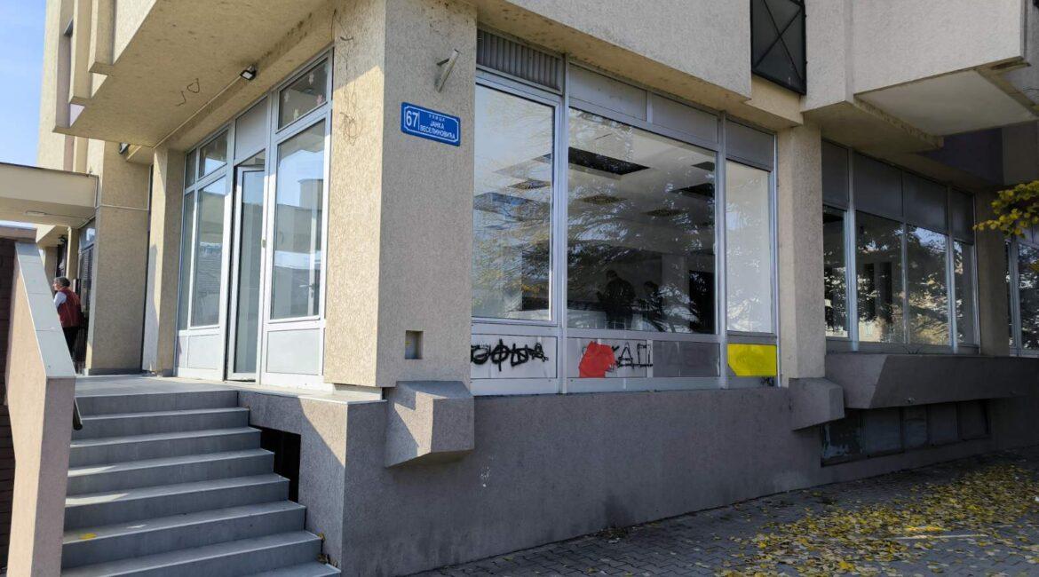 Izdaje se u zakup lokal površine od 231m2 na atraktivnoj lokaciji u Šapcu!