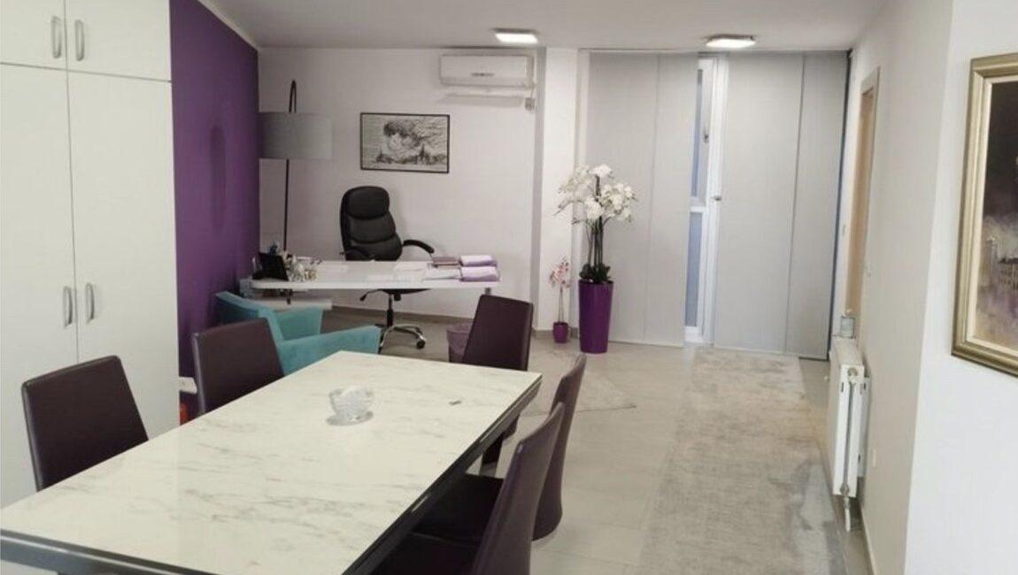 Prodaje se poslovni prostor-lokal od 119m2 – Bulevar Patrijarha Pavla – Novi Sad