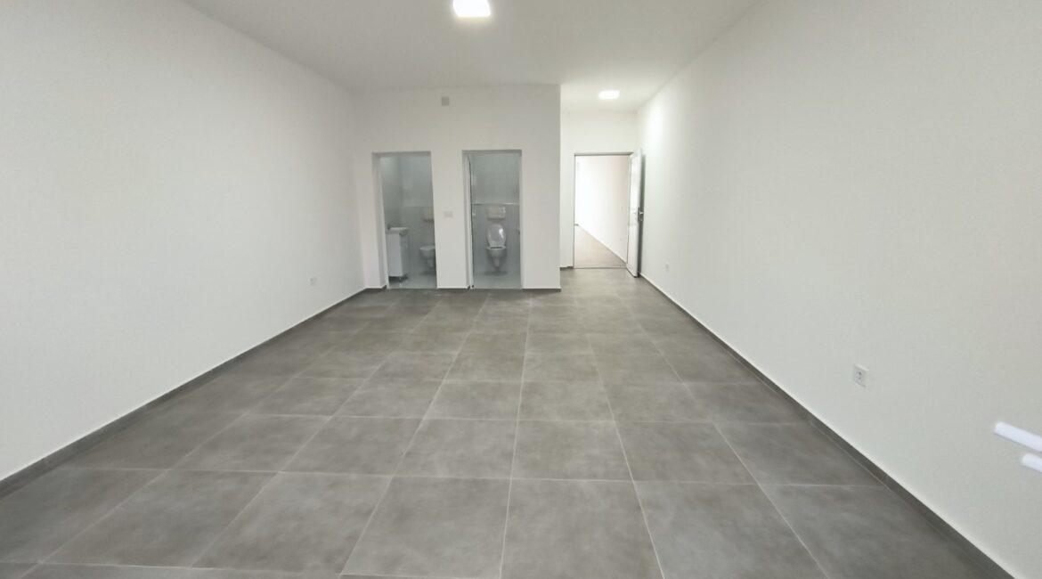 IZDAJE SE  lokal od 142m2 u novoizgrađenoj zgradi – Šabac