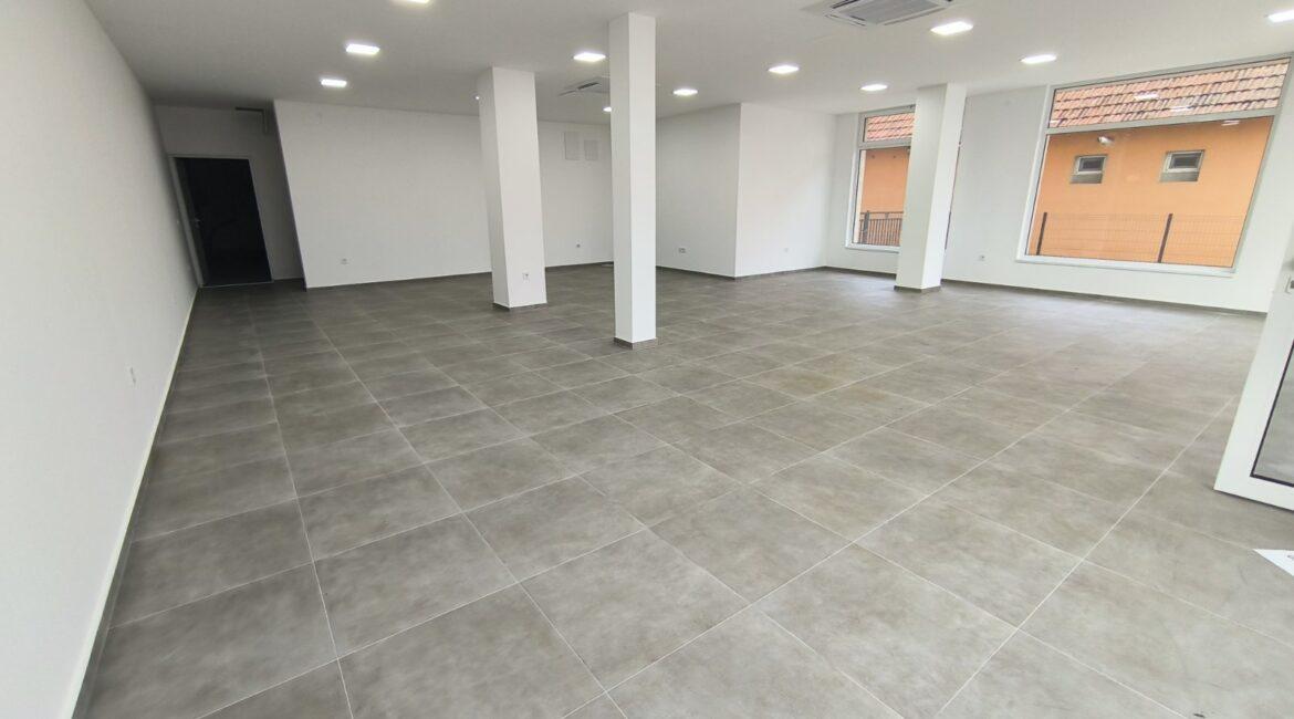 IZDAJE SE  lokal od 142m2 u novoizgrađenoj zgradi – Šabac