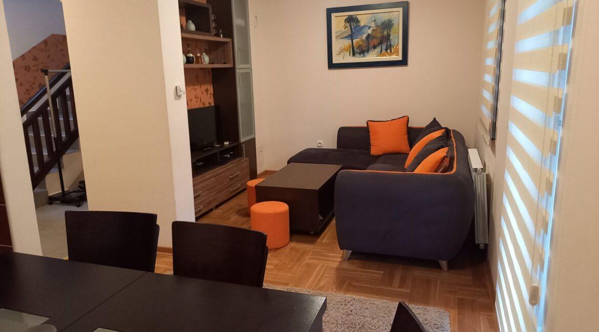Prodaje se apartman – dupleks površine 68m2 u okviru Zlatiborskih Konaka – Zlatibor