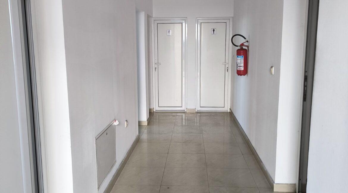 Prodaje se hala /proizvodno-magacinski prostor/ površine 4.724m2 na parceli od 10907m2-Klenak