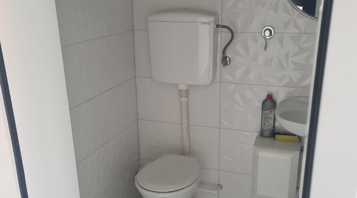 IZDAJE SE lokal površine 30m2 – Loznica