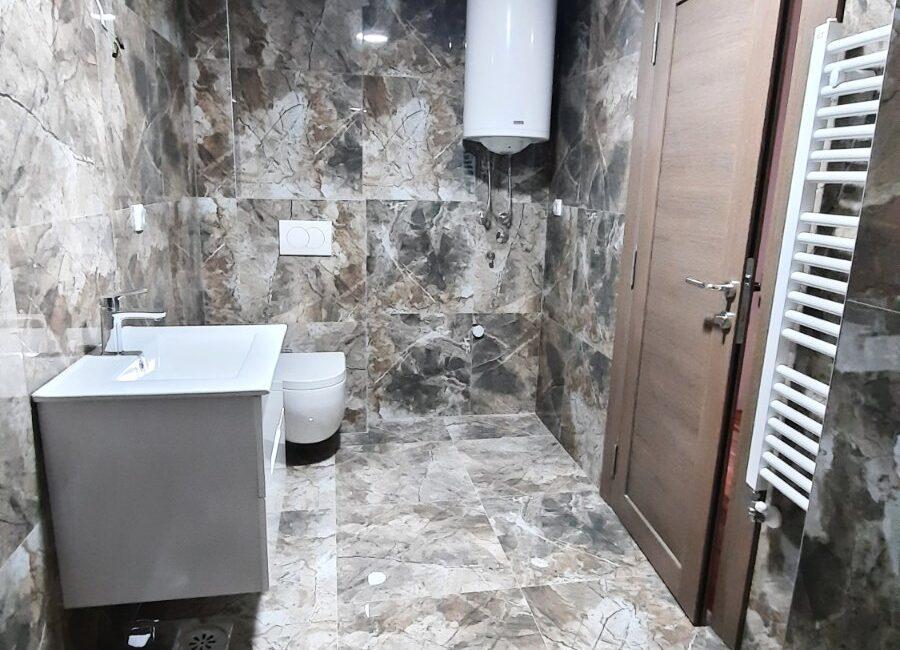 Stan površine od 59 m2 sa parking mestom-Sremska Mitrovica-TOPLA PREPORUKA