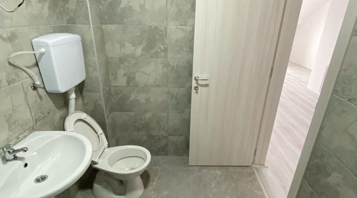 Na prodaju!Dupleks površine 70m2+parking mesto-Šabac (naselje Trijangla)