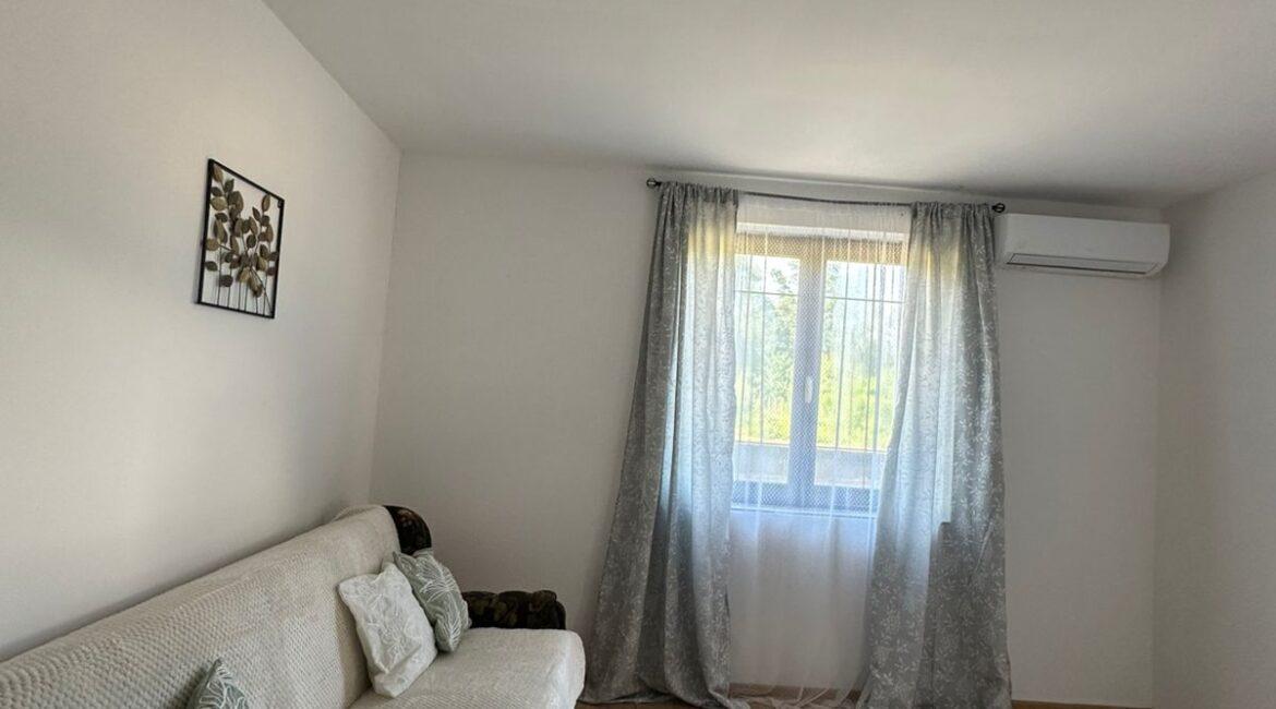 Na prodaju stan površine od 33m2-Mali Zvornik FENOMENALNA PONUDAA