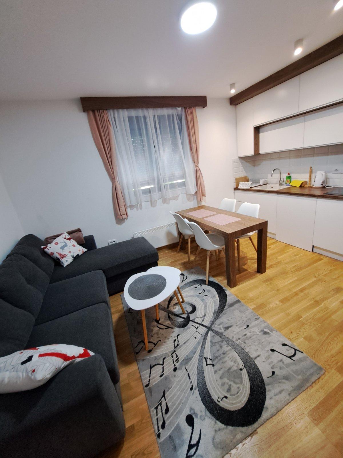 viber slika 2025 07 07 21 06 48 363