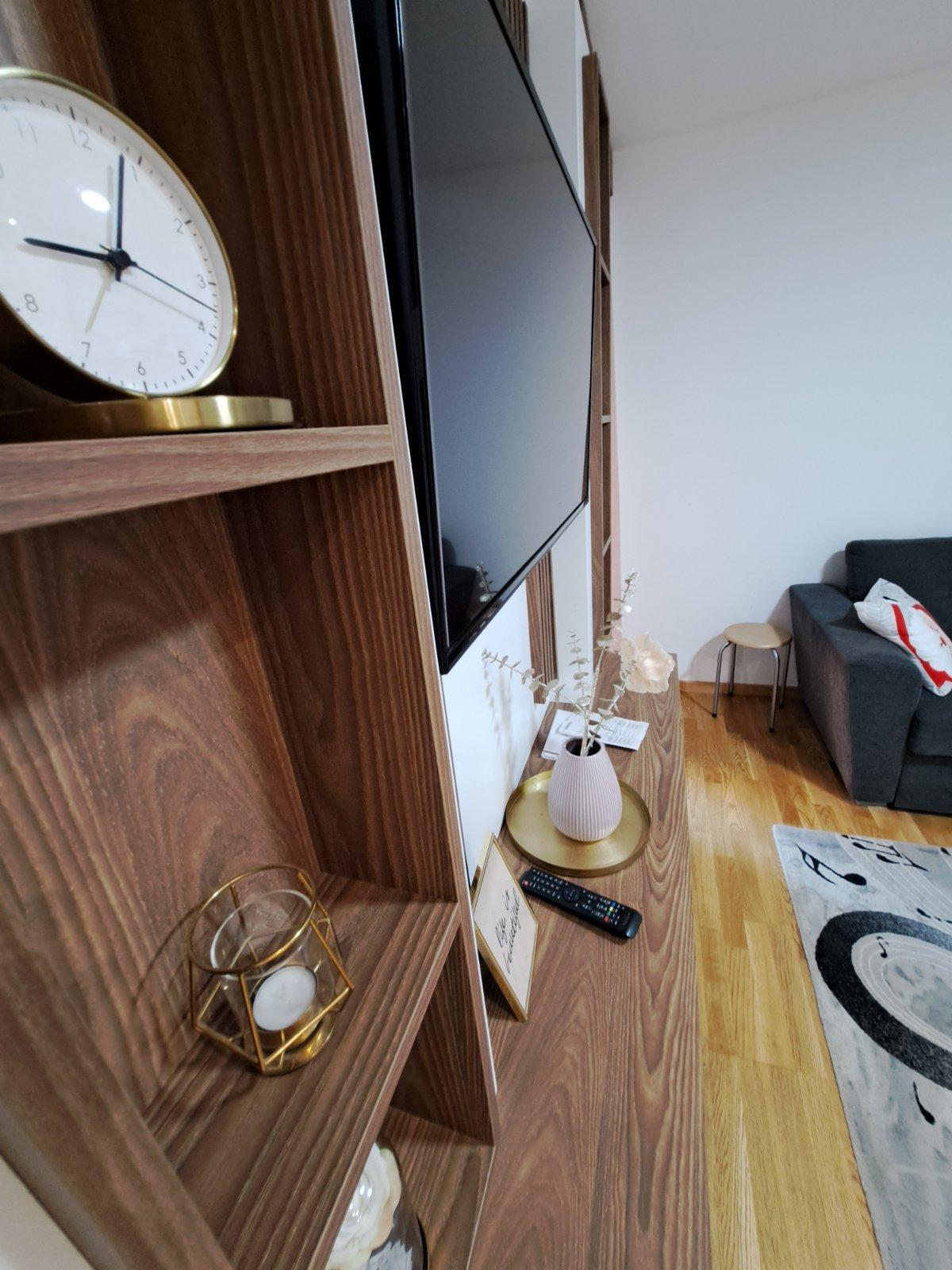 viber slika 2025 07 07 21 06 48 384