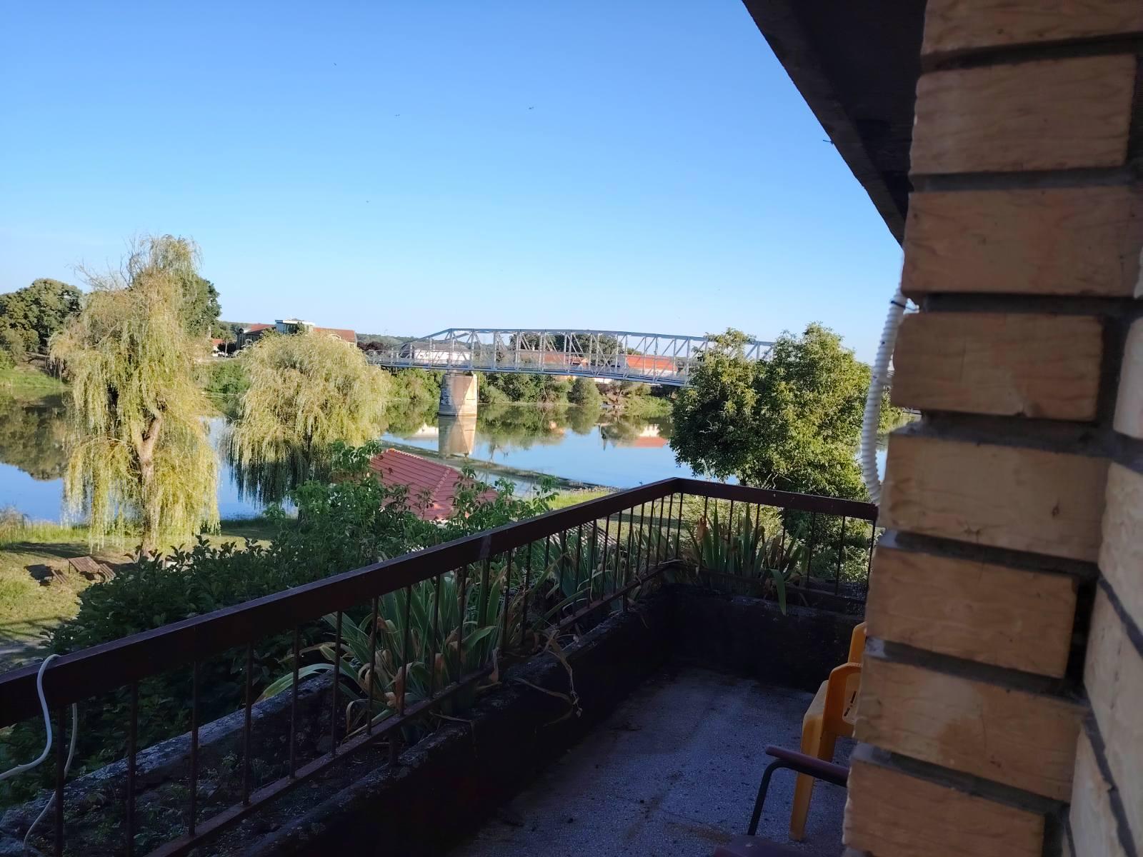 viber slika 2025 08 06 23 52 32 572