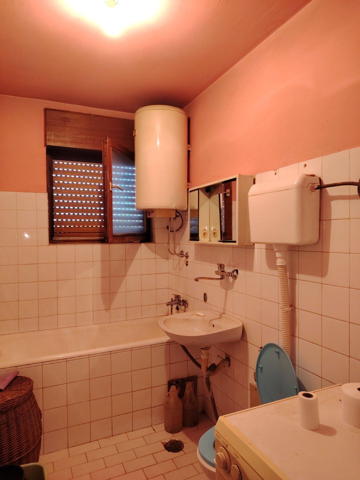 viber slika 2025 08 06 23 52 33 282