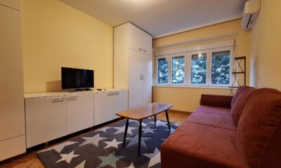 Izdaje se u zakup stan površine 28m2-ul.Džona Kenedija,Novi Beograd